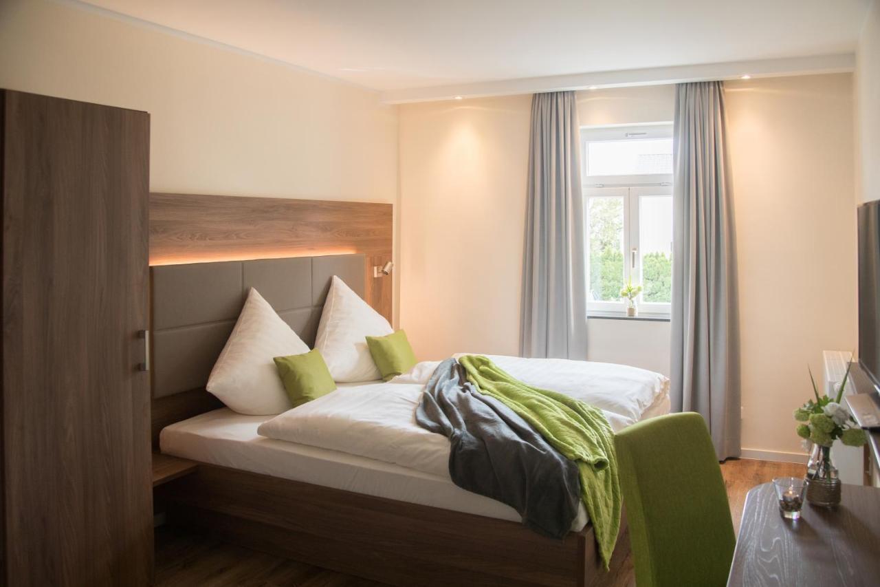 Landgasthof-Hotel Zur Linde Grossenlueder Luaran gambar