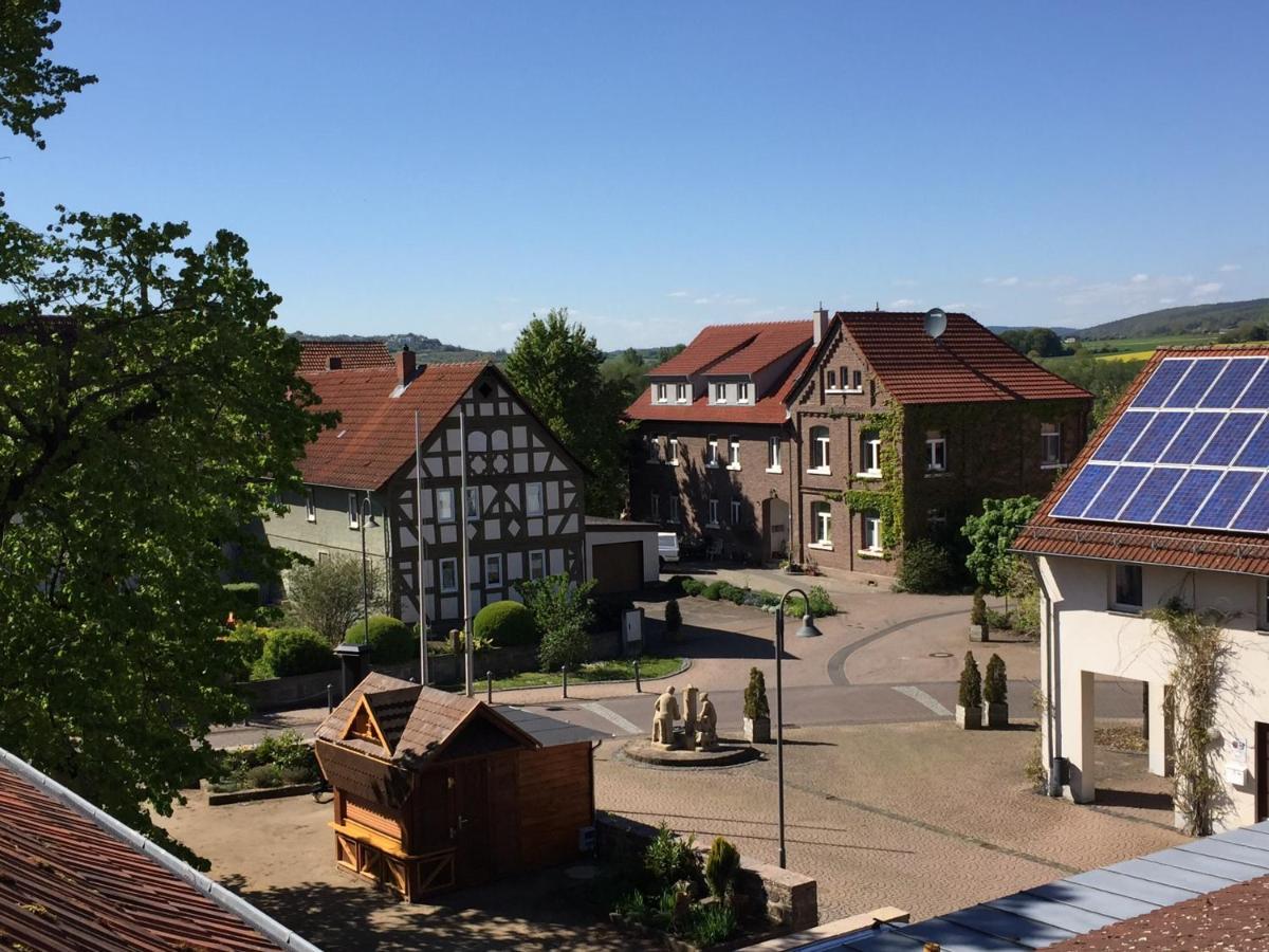 Landgasthof-Hotel Zur Linde Grossenlueder Luaran gambar