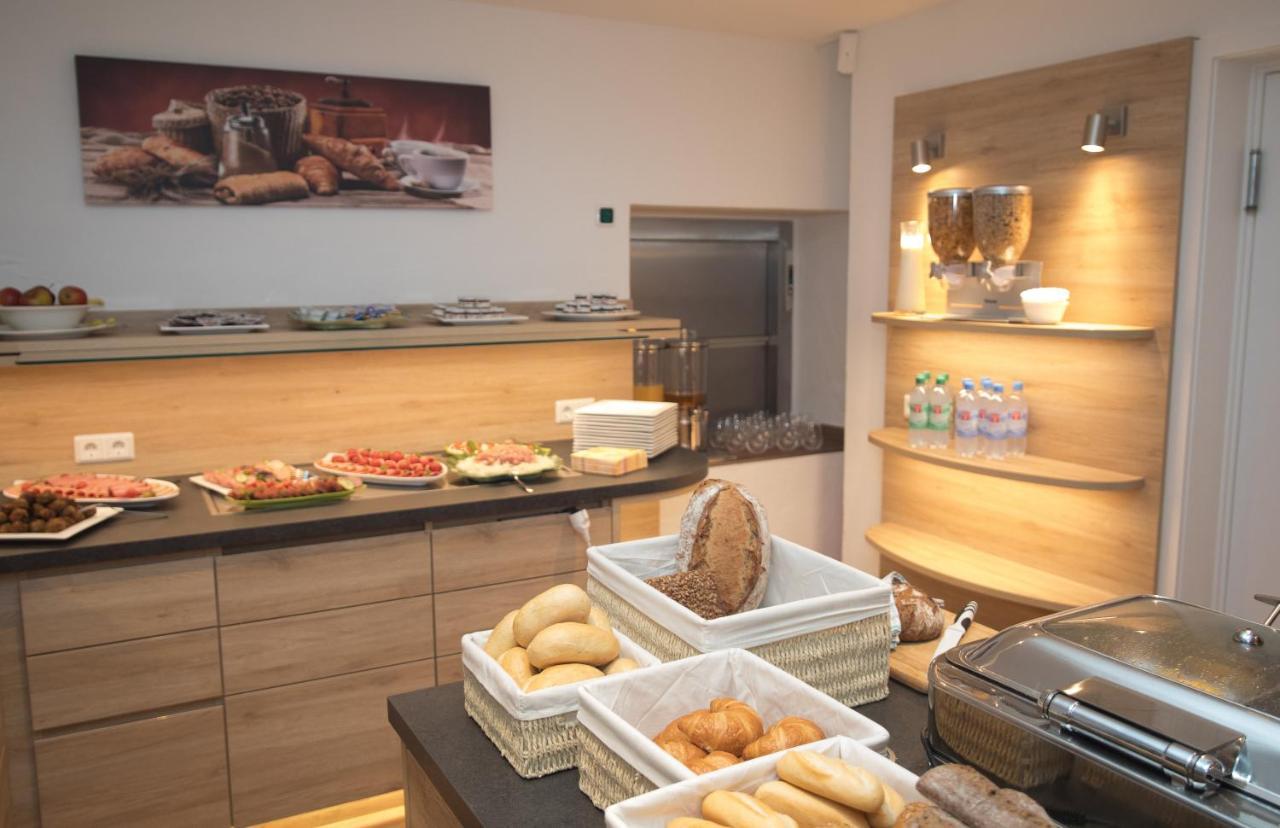 Landgasthof-Hotel Zur Linde Grossenlueder Luaran gambar