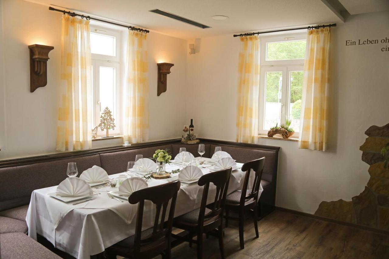 Landgasthof-Hotel Zur Linde Grossenlueder Luaran gambar